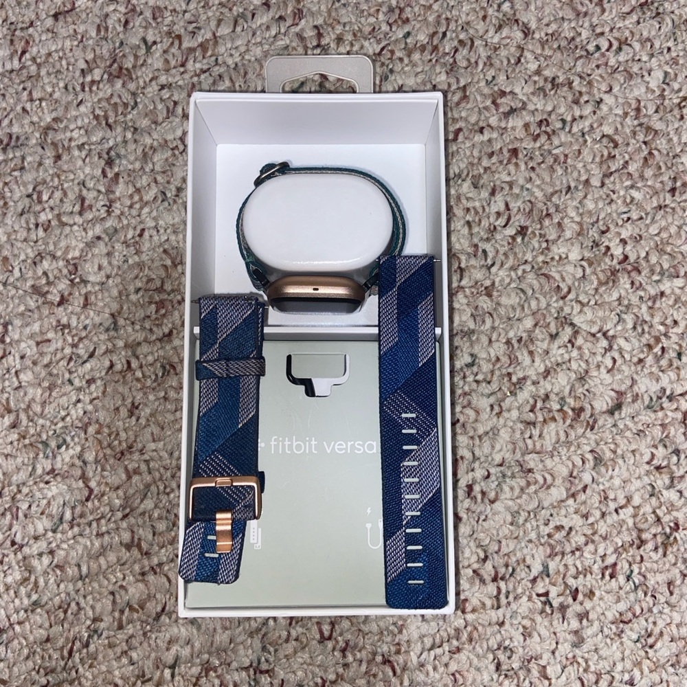 Fitbit Versa 2 with Navy and Copper Accents - Picture 10 of 10